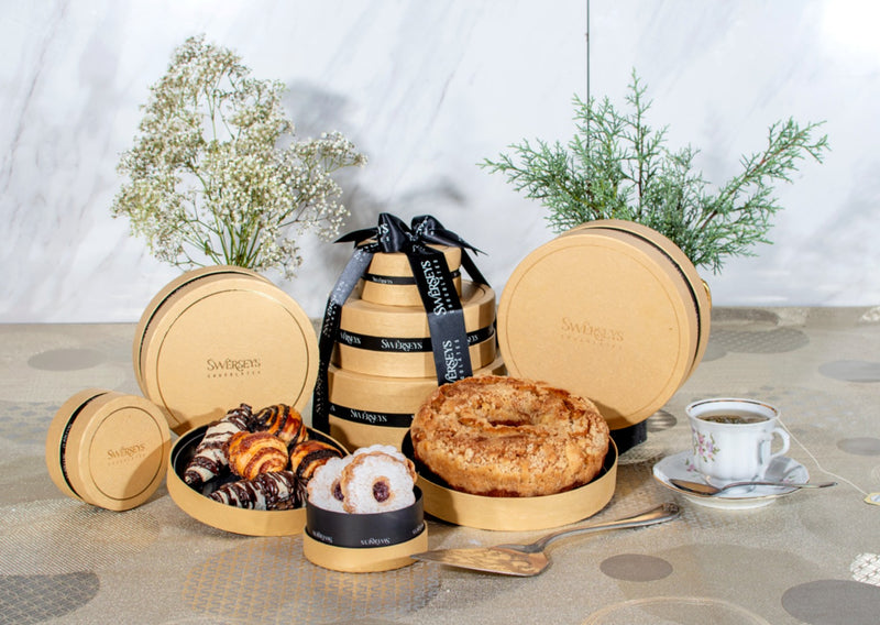 Deluxe Gourmet Pastry 3-Tier Gold Round Gift Box