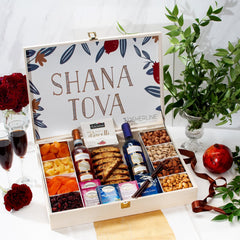 Deluxe Rosh Hashanah Gourmet Foods & Wines Wood Keepsake Gift Box